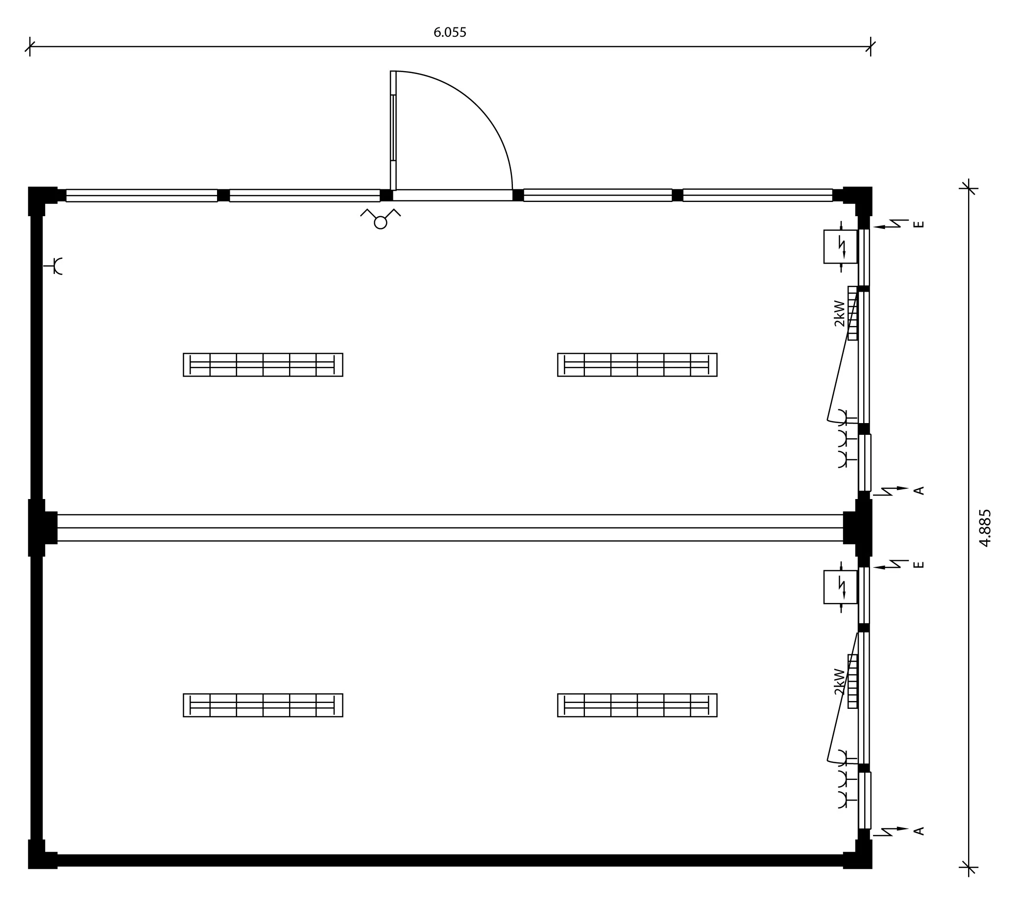 Grundriss der Containeranlage MEH-005 aus zwei Containern mit Glasfront, Eingangstür, zwei Fenstern an der Stirnseite und Leuchten.